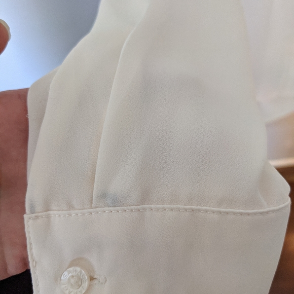 Long Sleeved Open Back Chiffon Button Down Shirt - Picture 6 of 8